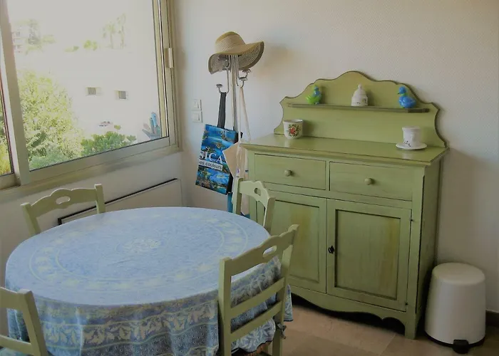 Apartment B-azur